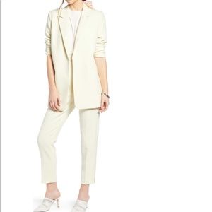 Oversized blazer suit with matching pants